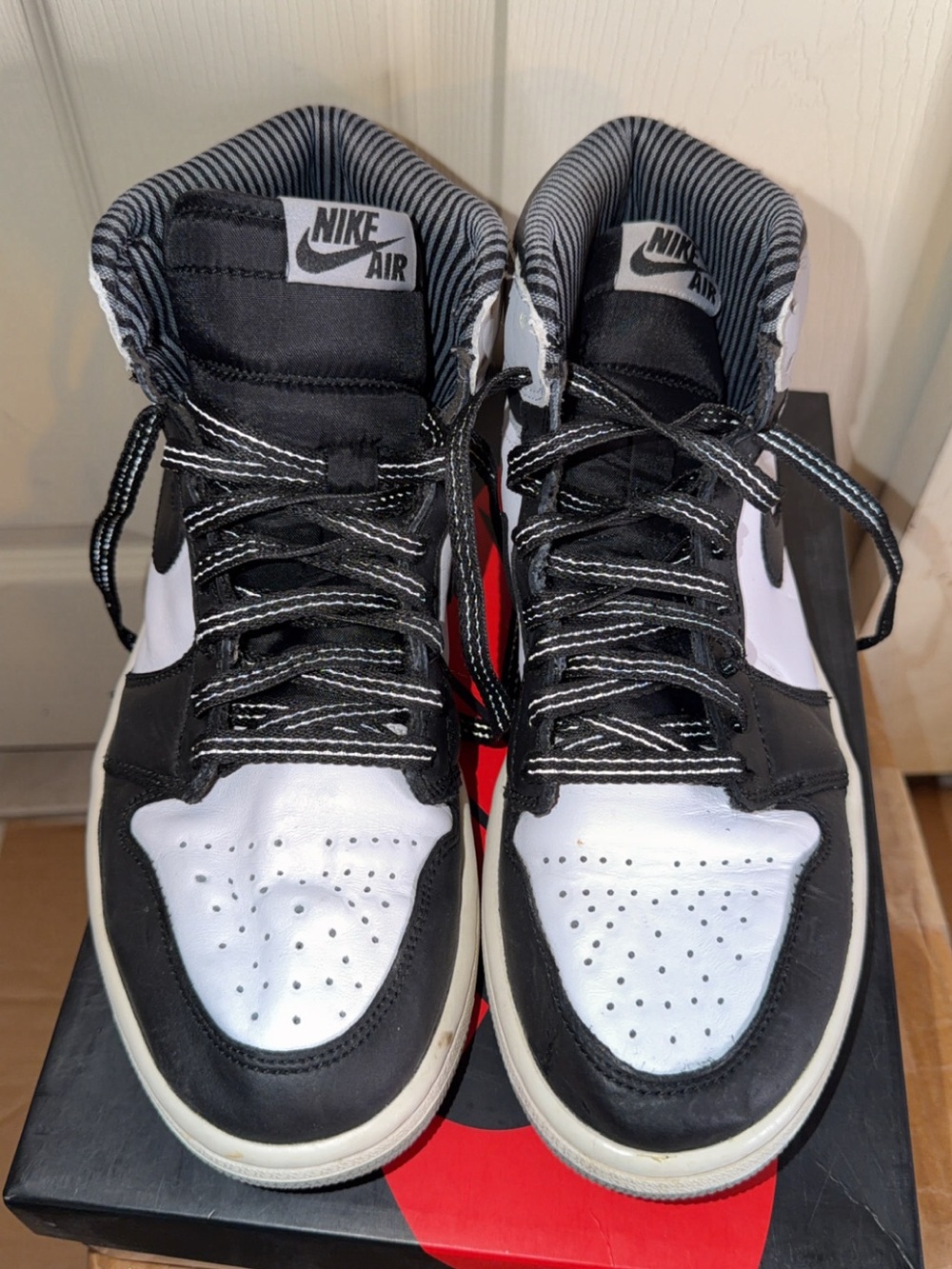 Air Jordan 1 Baron size 9.5